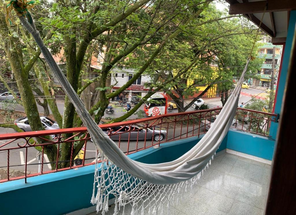 Hostel Kumho Alojamiento Medellín Kültér fotó