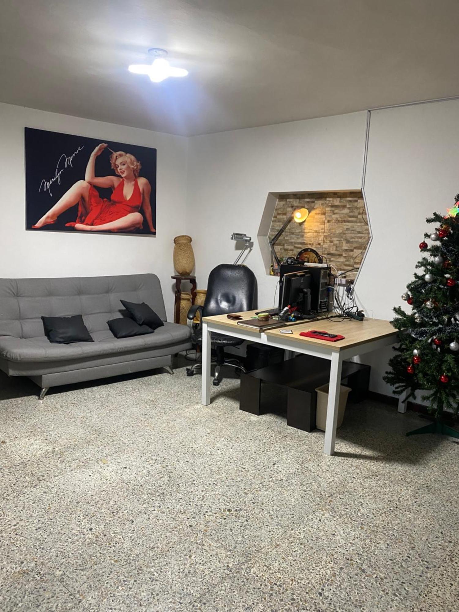 Hostel Kumho Alojamiento Medellín Kültér fotó